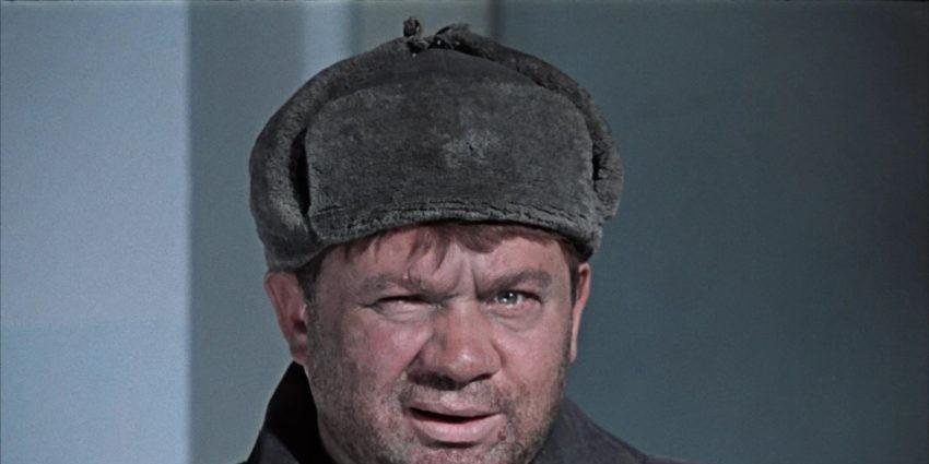 Доцент из джентльменов удачи. Доцент без степени. Доцент без степени. Шутки про доцента. Доцент джентльмены удачи.